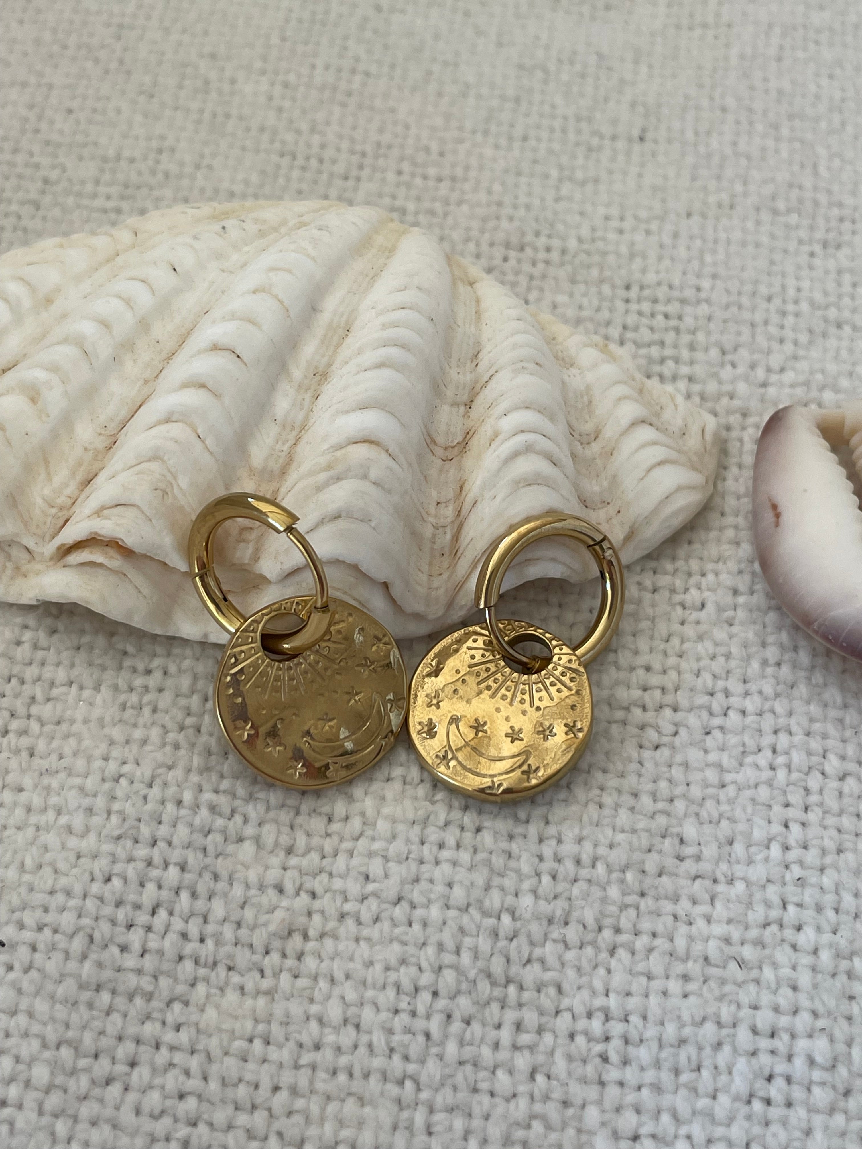 Moon & Stars Coin Huggies | Gold
